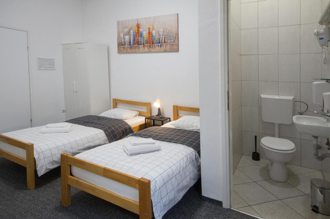 זאגרב Rooms 71 מראה חיצוני תמונה